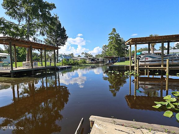 2nd image of 138 EDGEWATER Road