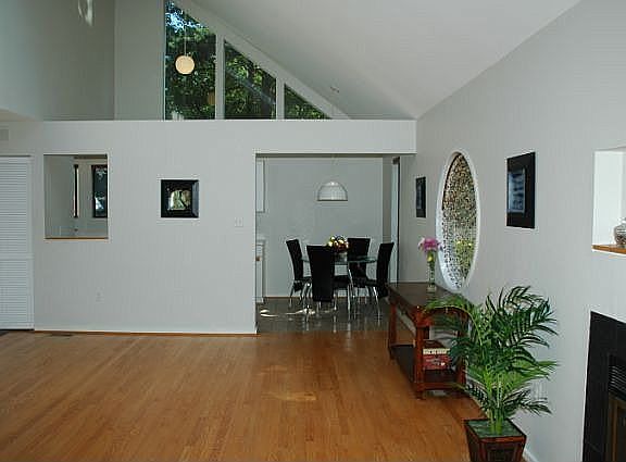 Great room - looking towards kitchen