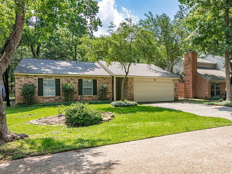 6 Basal Briar Ct — Photo 1