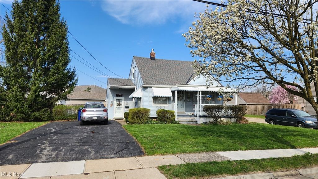 Real estate listing image