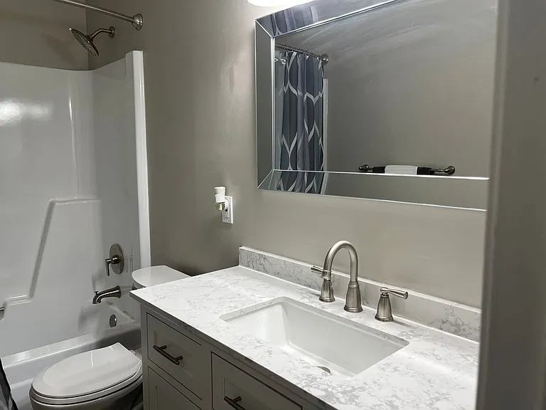 1680 Sleepy Hollow Rd — Photo 15
