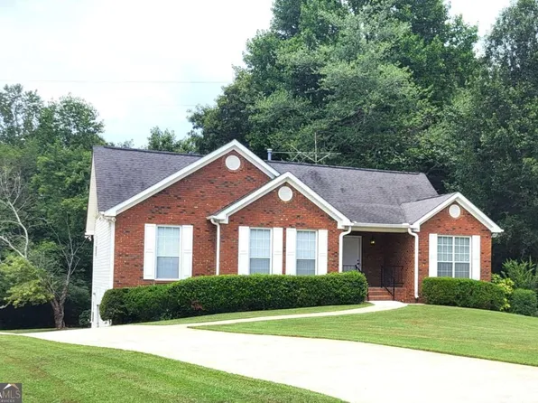 4567 Summerset Dr, Gainesville, GA 30507