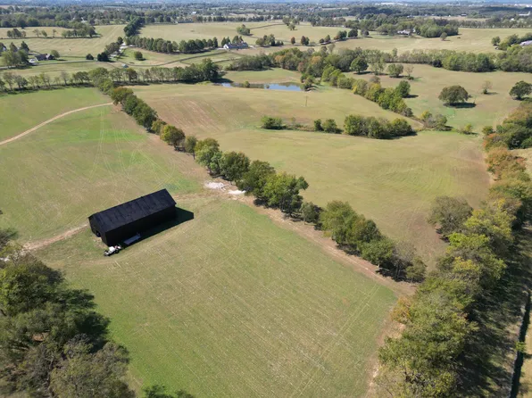 52/ACTR-1 Woodlake Rd, Midway, KY 40347