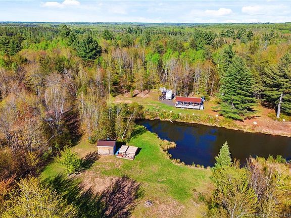 2nd image of 740 Wegesegum Rd
