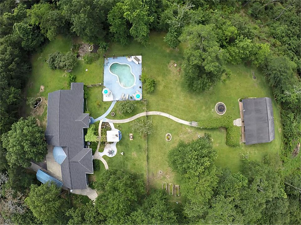 1st image of 719 Tall Pines Dr