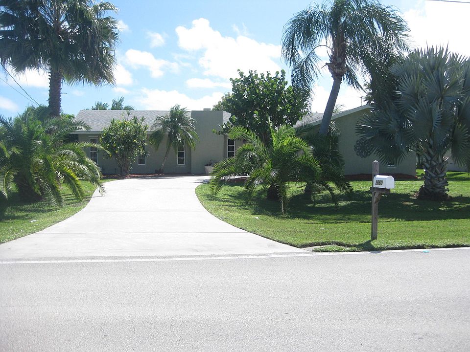 1st image of 2660 SE Grand Drive