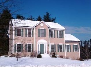38 Summit Rd, Bedford, NH 03110