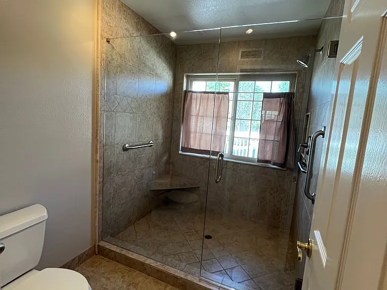 2604 Calle Elegante — Photo 19