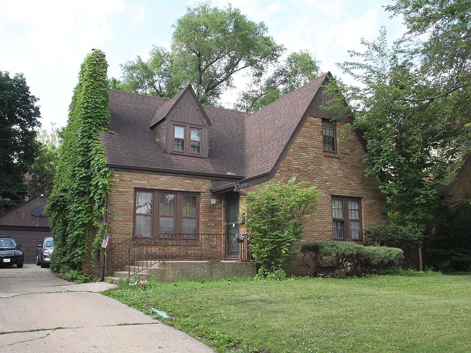 1st image of 2218 Benderwirt Ave
