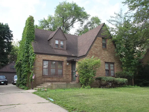 2218 Benderwirt Ave, Rockford, IL 61103