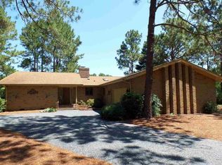 5 Briarwood Cir, Pinehurst, NC 28374