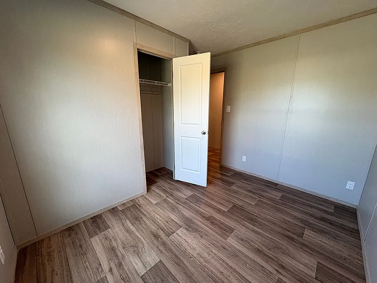 1128 S Gay Ave — Photo 89