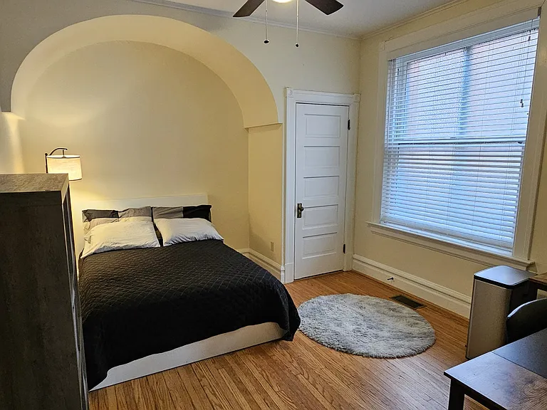 6115 Pershing Ave #1 — Photo 14