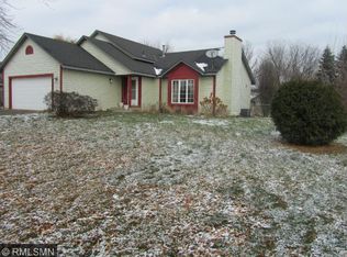 9392 72nd St S, Cottage Grove, MN 55016