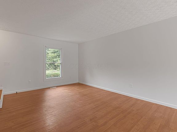 4th image of 1868 Stanhope Dr APT 1