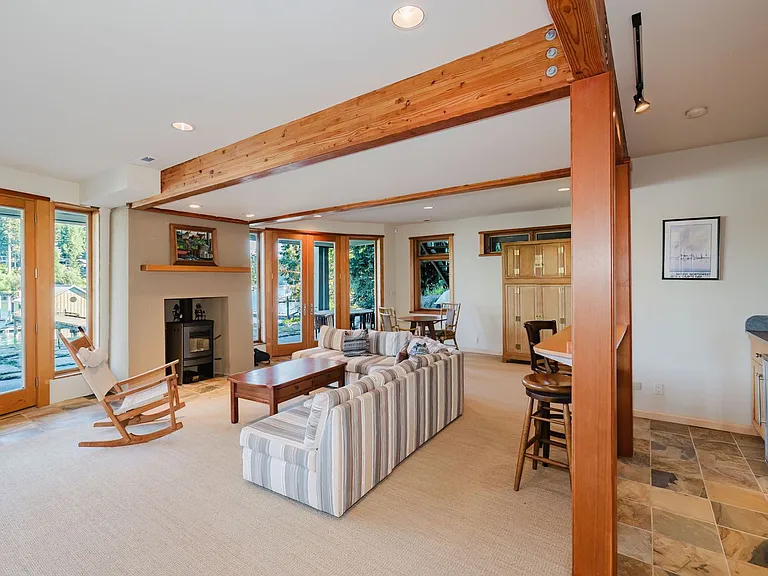 15000 Sivertson Rd NE — Photo 30