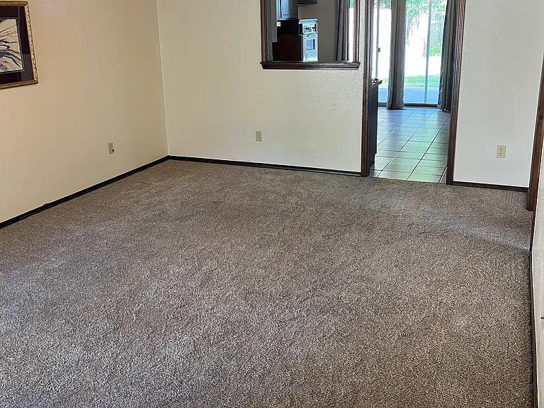 4202 NW 51st St #4202 — Photo 4