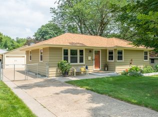 207 Caulder Ave, Des Moines, IA 50315
