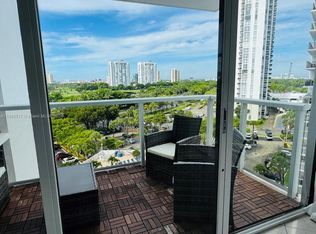 3731 N Country Club Dr APT 928, Aventura, FL 33180