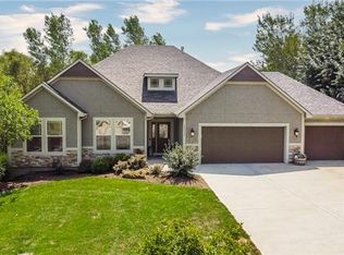 15311 Pine Ridge St, Basehor, KS 66007