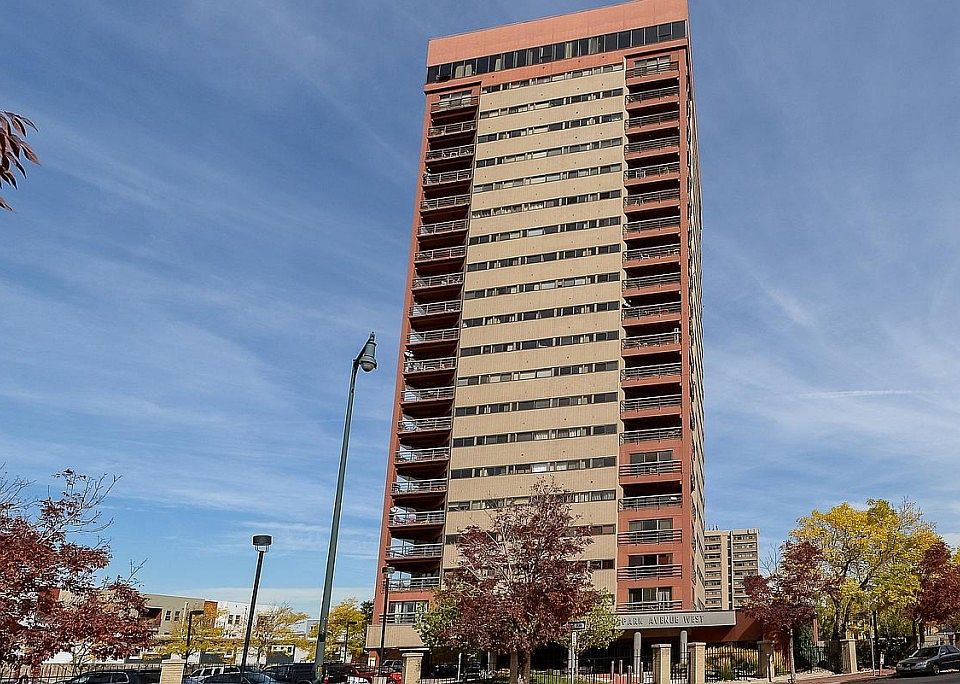 1st image of 100 Park Ave W APT 502