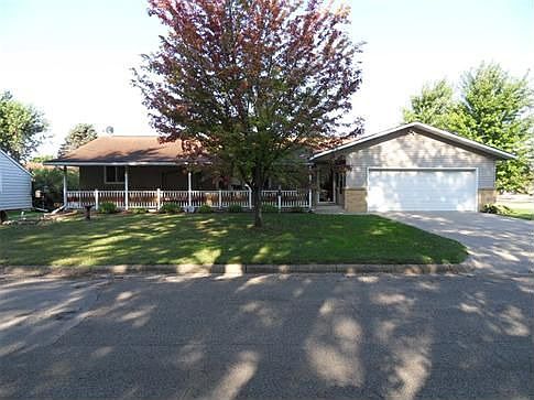 Welcome to 511 Montana Street in Glidden