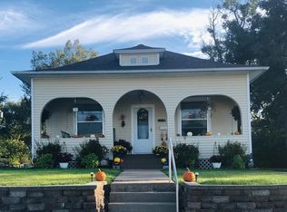 1110 Walnut St, Hamilton, IL 62341