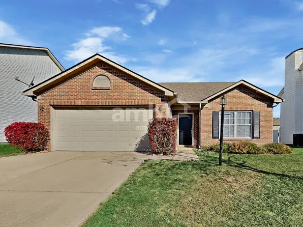 8318 Catchfly Dr, Plainfield, IN 46168