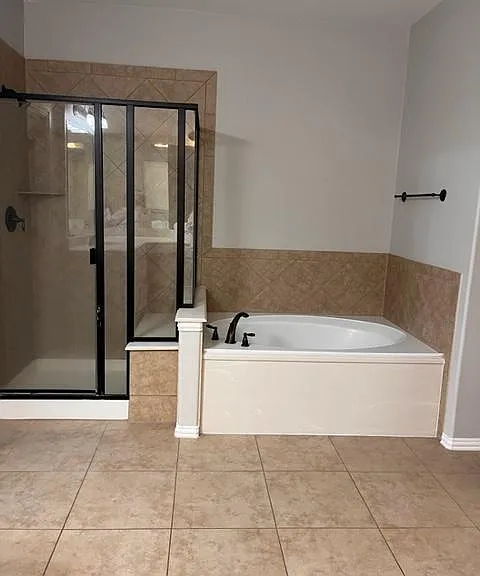 5818 Country View Ln — Photo 4