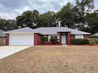 5943 Ashton Woods Cir, Milton, FL 32570