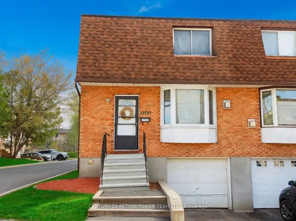 3103 Armada Ave #17, Ottawa, ON K1T 1T6