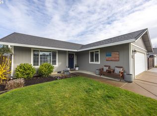 25217 Tyro Ave, Veneta, OR 97487