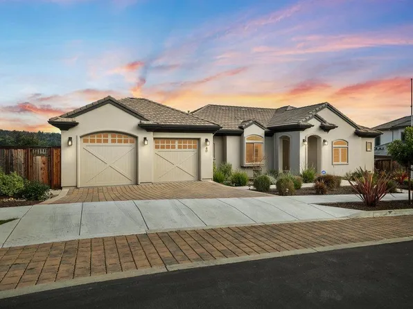 40 Indy Cir, Soquel, CA 95073