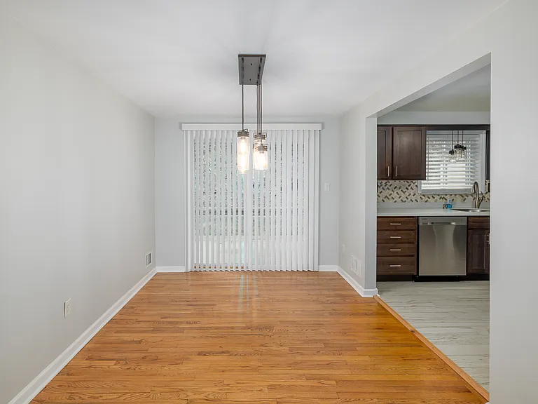 108 Preston Dr #108 — Photo 3