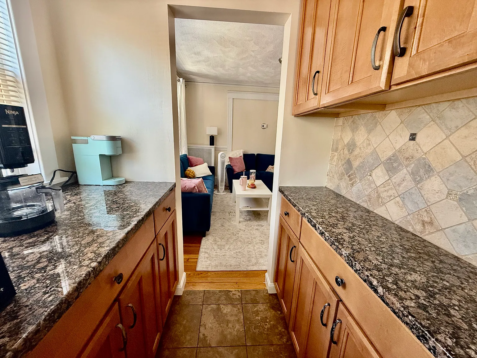 4 bed, $5,600 — Photo 2