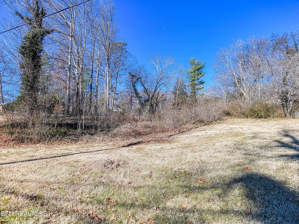 2nd image of 5409 Lonas Dr