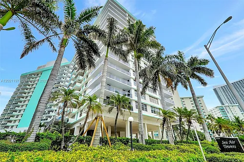 3725 S Ocean Dr Photo 1