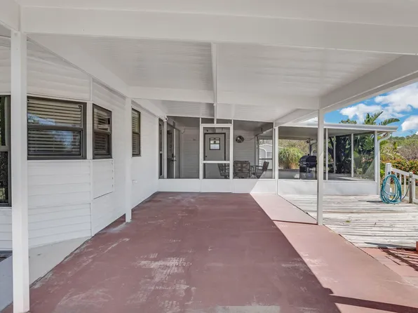 306 Hickory Ridge Drive, Sebring, FL 33876