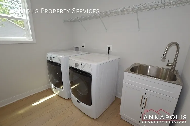 503 Highland Dr — Photo 19