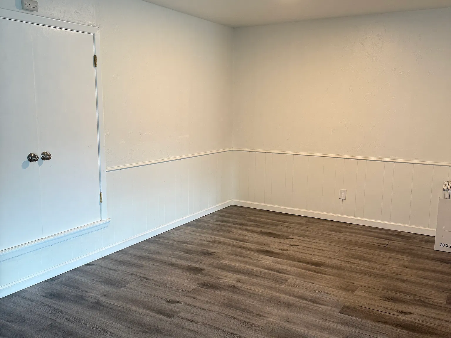 4535 Yale St — Photo 4