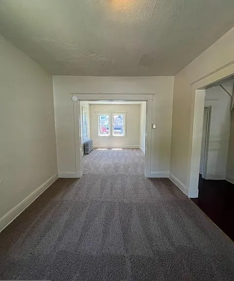 787 Linnard St — Photo 3
