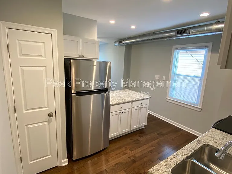 604 N 32nd St #A — Photo 4