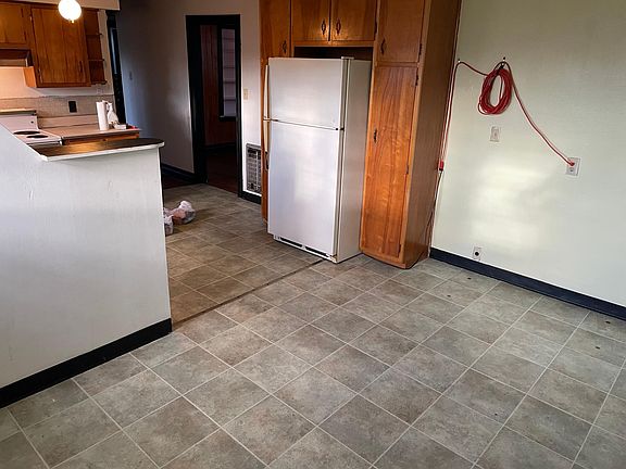 5th image of 45 Dunbar Ave #102