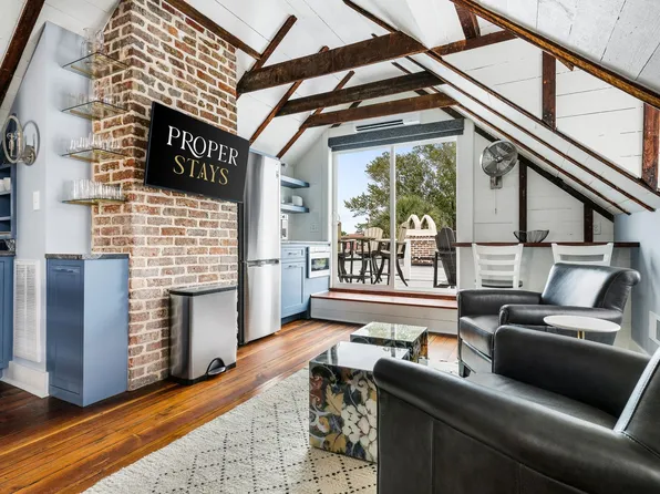 135 Broad St Unit C, Charleston, SC 29401