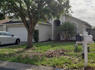 1302 Belvoir Dr, Davenport, FL 33837