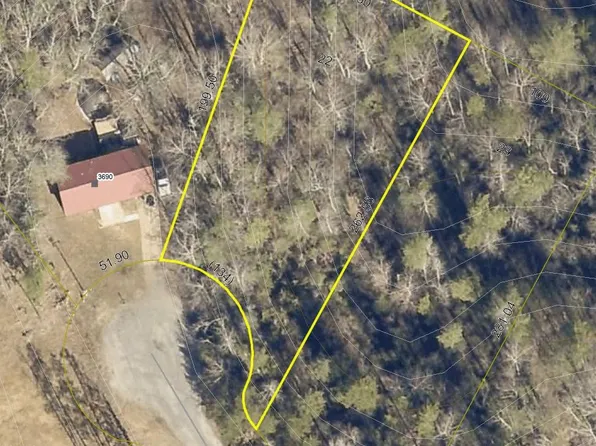 3680 Grandview Dr, Morganton, NC 28655