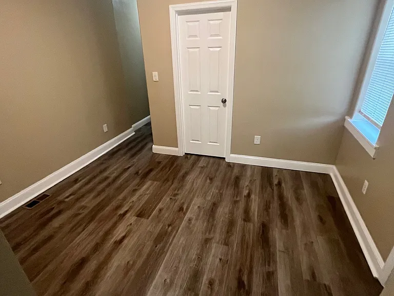 102 Cuyler Ave #1 — Photo 9