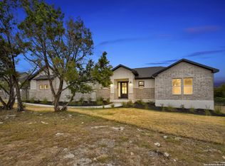 225 High Point Cir, Spring Branch, TX 78070