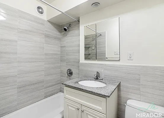 Rented by Mirador Real Estate | media 15