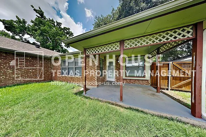 812 Arbor Downs Dr — Photo 20